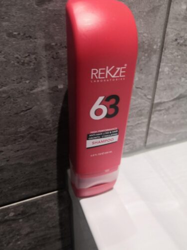 63 Shampoo - Clinically Proven, Stops Hair Loss, Promotes Regrowth, and Thickens Hair photo review