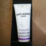 Anti-Aging Cream, Moisturizing & Regenerating Anti-Wrinkle for Women & Men with Collagen, Retinol, Hyaluronic Acid & Coenzyme Q10 photo review