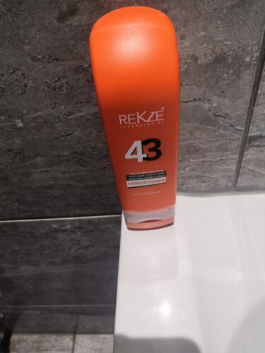 43 Conditioner Anti-Hair Loss - Thinning Hair, Hair Thickenning & Growth Stimulating Clinically Proven photo review
