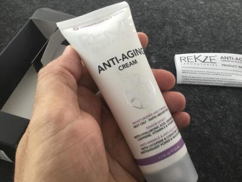 Anti-Aging Cream, Moisturizing & Regenerating Anti-Wrinkle for Women & Men with Collagen, Retinol, Hyaluronic Acid & Coenzyme Q10 photo review